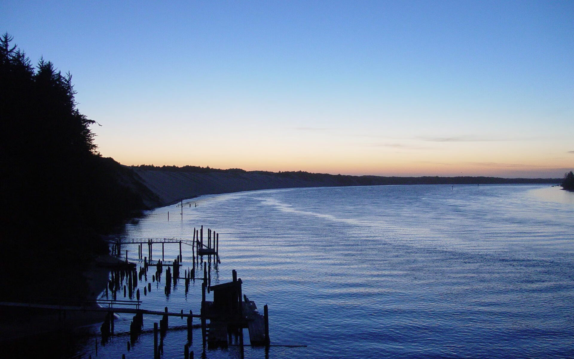 冰雪中的利刃，森林狼以伦纳德式窒息防守，速胜雄鹿于北境寒夜