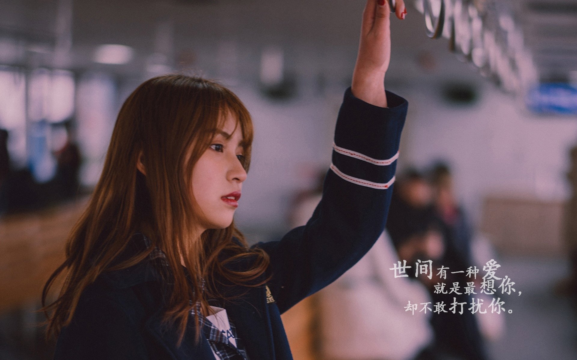 跨界风暴，阿尔及利亚足球淘汰赛凯旋，阿圭罗F1街道赛狂飙夺魁