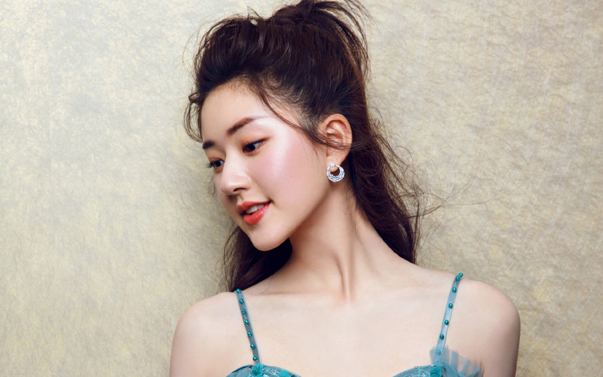 从沙漠到赛道，当北非之狐的咆哮，点燃了奥斯梅恩的F1统治引擎